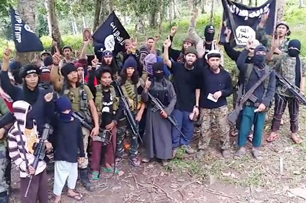 Abu Sayyaf Tinggalkan Sandera WNI di Rumah Gubernur Sulu