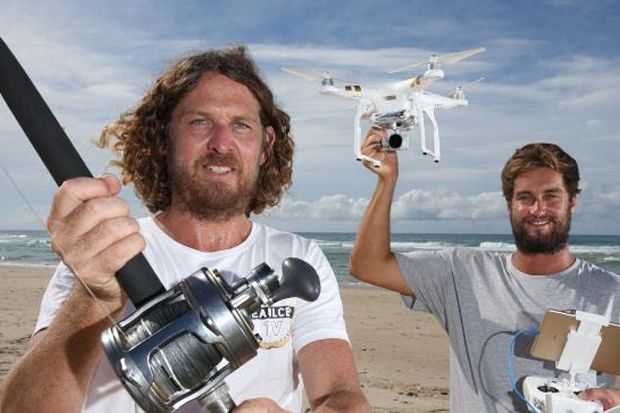 Ini Cara Memancing Ikan di Laut Pakai Drone