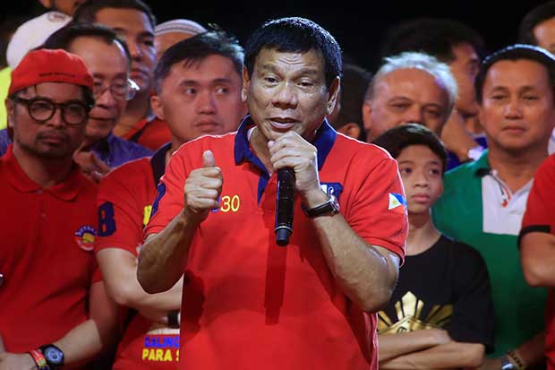 Jika Terpilih Jadi Presiden, Duterte Akan Selesaikan Sengketa LCS