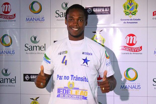 Defender Brasil Ini Pengganti Thierry Gathuessi di Sriwijaya FC?