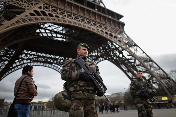 Parlemen Prancis Setujui Perpanjangan Keadaan Darurat