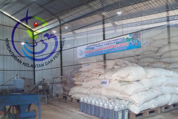 Pabrik Pakan Mandiri Pangkas Ongkos Budidaya Ikan hingga 60%