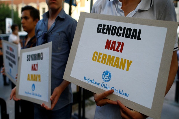 Menteri Ankara: Jerman Bakar Yahudi, Sekarang Fitnah Turki