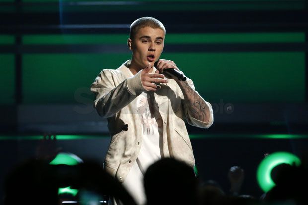 Justin Bieber Terlibat Perkelahian dengan Pria Bertubuh Besar