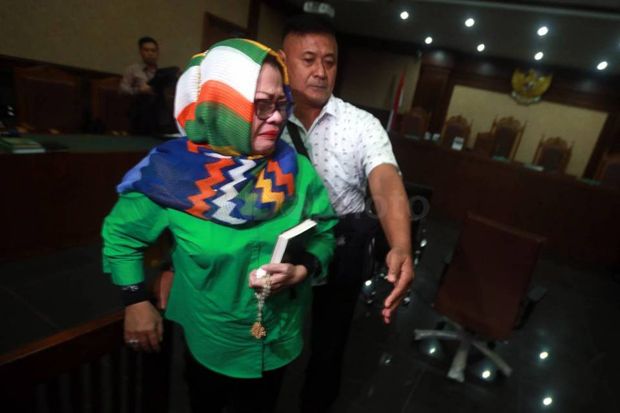 Terbukti Terima Suap, Dewie Yasin Limpo Divonis 6 Tahun Penjara