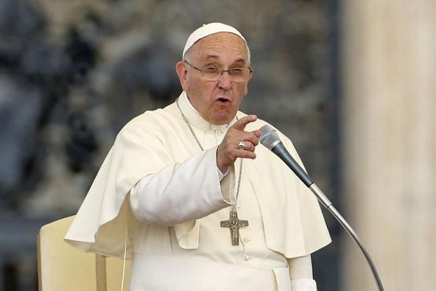 Paus Fransiskus: Pembantaian di Klub Gay Orlando Tak Masuk Akal