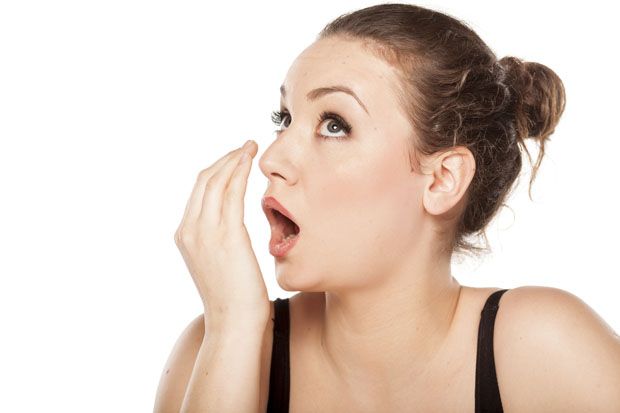 Tips Atasi Masalah Bau Mulut dan Cegah Sakit Gigi Saat Puasa