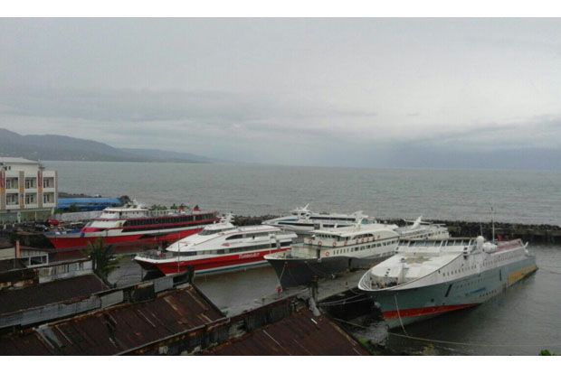 Pelabuhan Manado Ditutup 4 Hari Akibat Cuaca Buruk