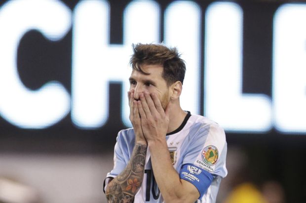Eks Striker Barca: Berharap Messi Ubah Pikiran Sebelum Piala Dunia 2018