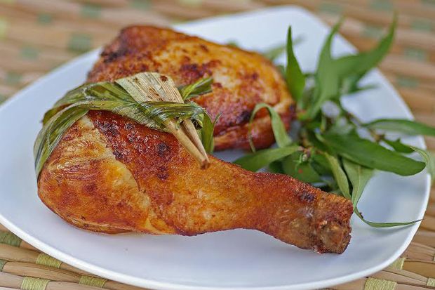 Ayam Goreng Spesial untuk Sajian Hari Raya