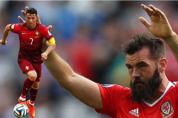 Pemain Wales Sebut Ronaldo Pemain Tak Berguna