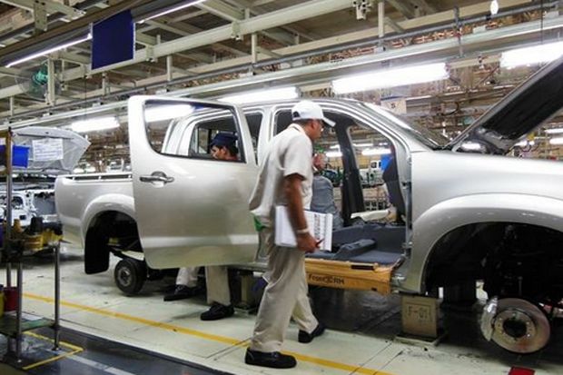 Ekonomi Melambat, Toyota Thailand Pangkas Pekerja Kontrak
