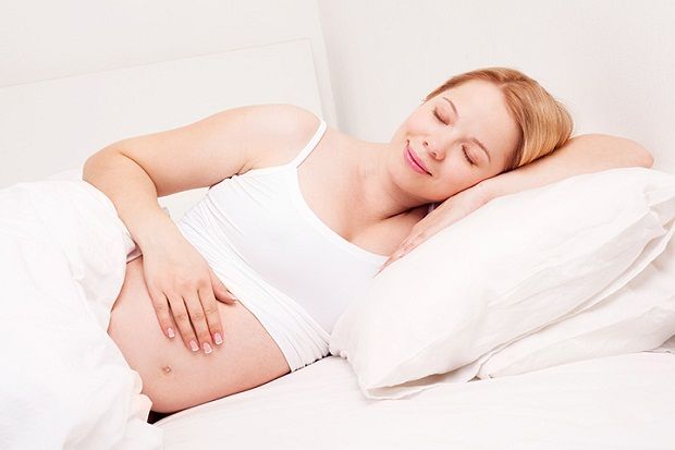 5 Cara Ibu Hamil Tidur Nyenyak