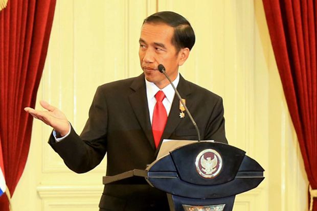 Jokowi Blusukan Sosialisasi Tax Amnesty di Surabaya