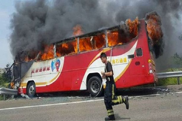 Bus Pembawa Turis China Meledak Hebat di Taiwan, 26 Tewas