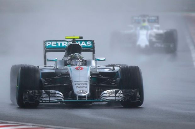 Hasil Kualifikasi GP Hungaria: Rosberg Bekuasa, Rio Haryanto Tergelincir