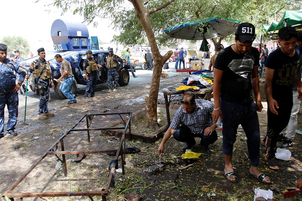 Baghdad Kembali Diguncang Bom, 14 Tewas