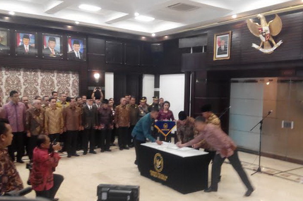 Sejumlah Pejabat Negara Hadiri Sertijab Luhut-Wiranto