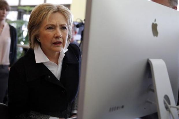 Hacker Kembali Acak-acak Komputer Capres AS Hillary Clinton