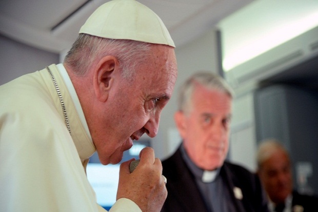 Bela Islam, Paus Francis Sebut Semua Agama Punya Fundamentalis