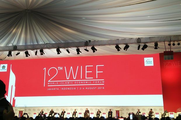 Didampingi Sri Mulyani, Jokowi Buka Forum Ekonomi Islam Dunia