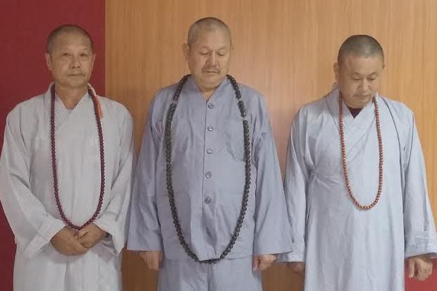 Tiga Biksu asal China Sebarkan Uang Palsu di Bali