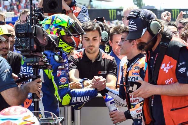 Marquez: Motivasi Ekstra Bikin Bokong Rossi Tetap di Jok Yamaha