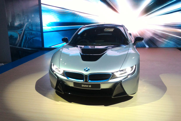 BMW Bawa i8 ke GIIAS 2016