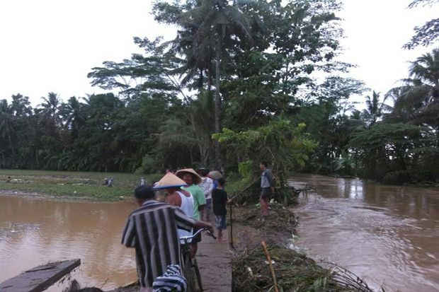 Diguyur Hujan Rumah dan Sawah di Ciamis Terendam Banjir