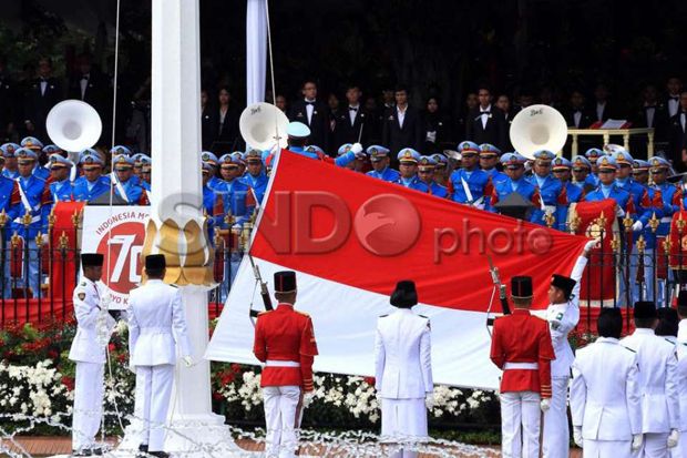 Tim Arjuna Jadi Pengibar Bendera Pusaka di Istana