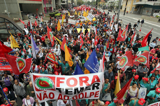 Gelombang Demonstrasi Anti Presiden Baru Landa Brazil