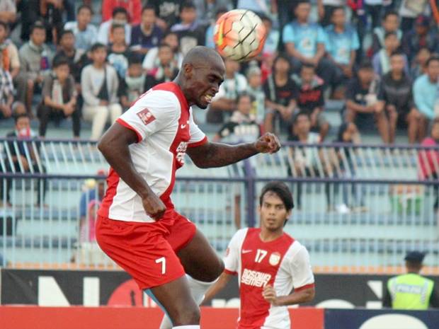 PSM Andalkan Ujung Tombak Impor untuk Rusak Benteng Semen Padang