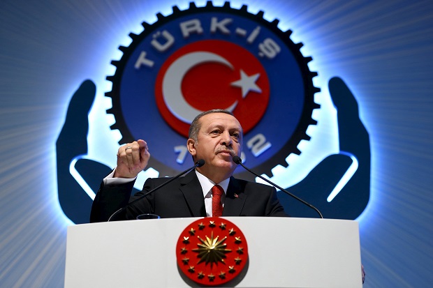 Erdogan: Turki Punya Kewajiban Musnahkan ISIS