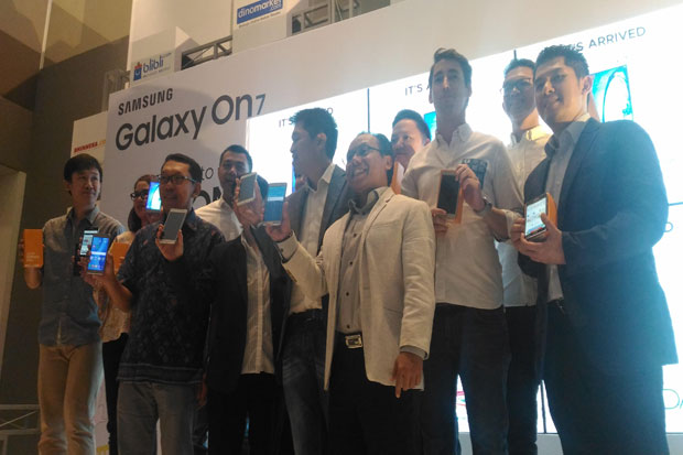 Samsung Optimis Kehadiran Galaxy On7 Tidak Menggerus Pasar J5