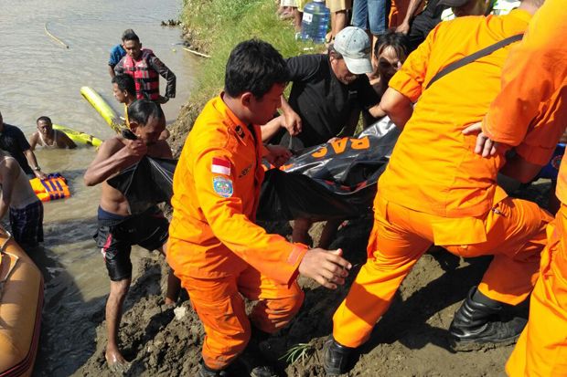 Korban Tewas Tenggelam di Sungai Pemali Lima Orang
