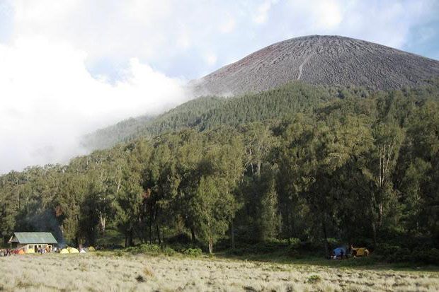 Pendaki asal Pekalongan Meninggal di Gunung Semeru