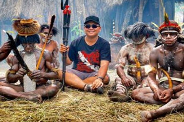 Barry Kusuma Terkenal Berkat Eksplor Dunia Maya