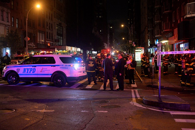 BREAKING: Ledakan Terjadi di Tengah New York, Puluhan Cedera