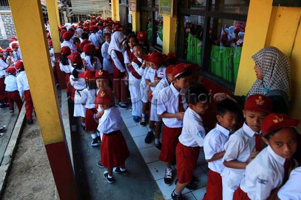 Sarana Tak Memadai, Full Day School Sulit Diterapkan
