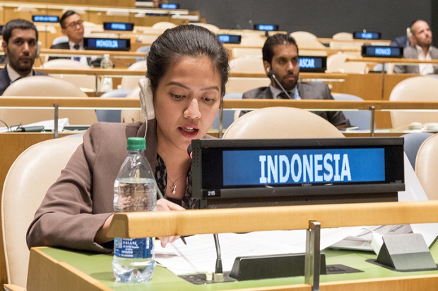 Aksi Nara Diplomat Cantik Indonesia di PBB Banjir Pujian