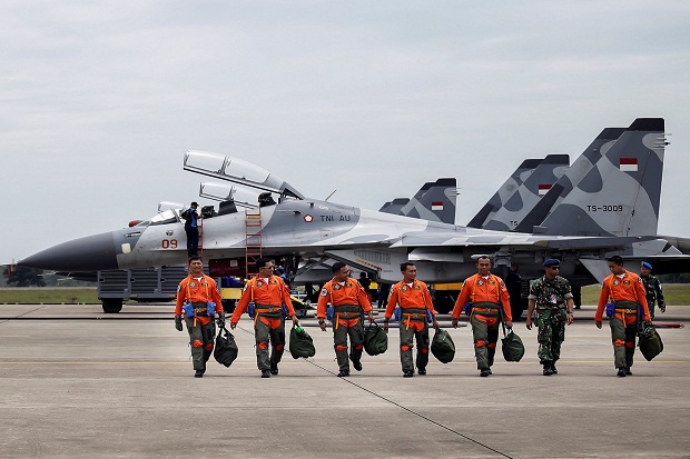 Ribuan Pasukan dan Jet-jet Tempur Indonesia Manuver di Natuna