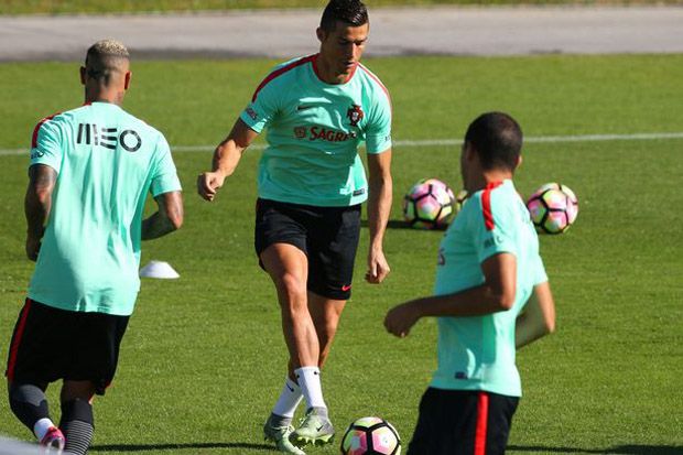 Ronaldo Jalani Latihan Perdana Bersama Timnas Portugal