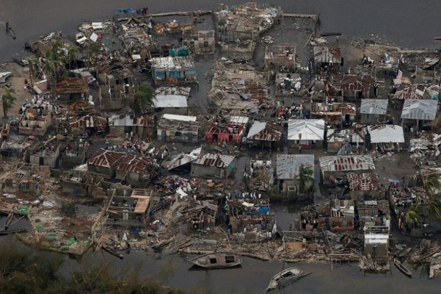 Badai Matthew Renggut 572 Orang, Mayat Tergeletak di Jalanan Haiti