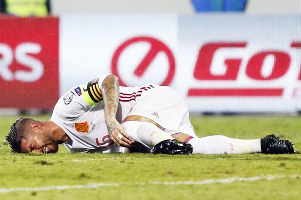 Ramos Kena Cedera Lutut dan Absen 6 Pekan, Madrid Malah Bersyukur