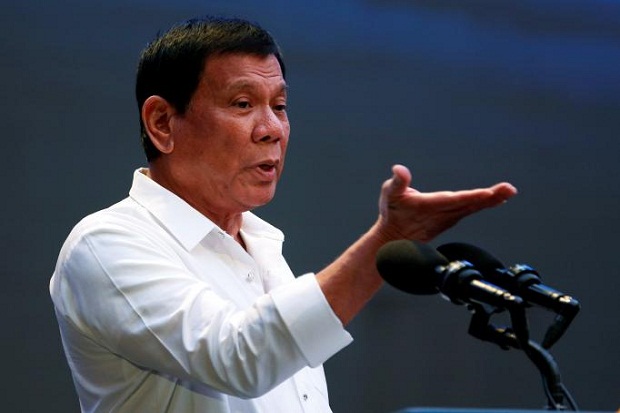 Duterte Bersumpah Permalukan AS jika Selidiki Perang Narkoba Filipina