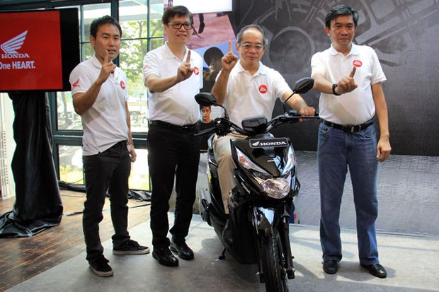 New Honda BeAT Street eSP Resmi Meluncur Lawan Yamaha X-Ride