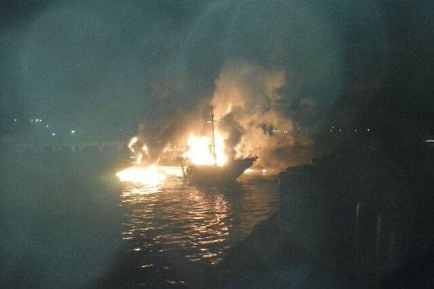 Kapal Pengangkut BBM Meledak di Pelindo Dumai, 1 Orang Luka