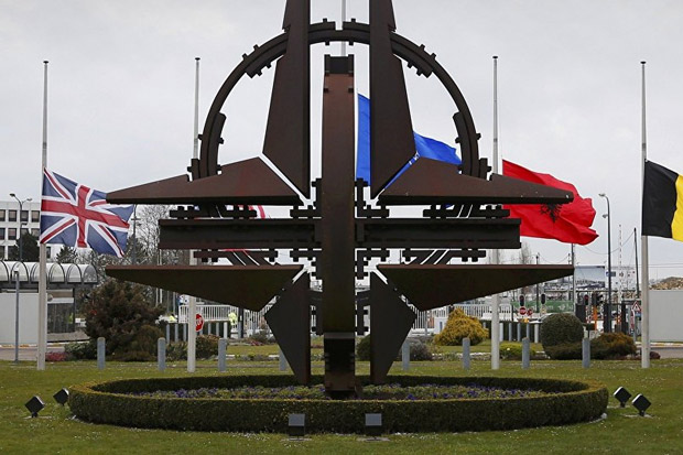 NATO Cari Cara Redam Penyebaran Militer Rusia