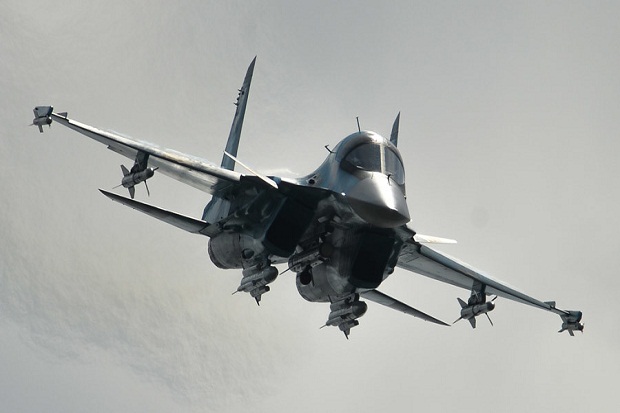 Pesawat Tempur AS-Rusia Hampir Bertabrakan di Langit Suriah