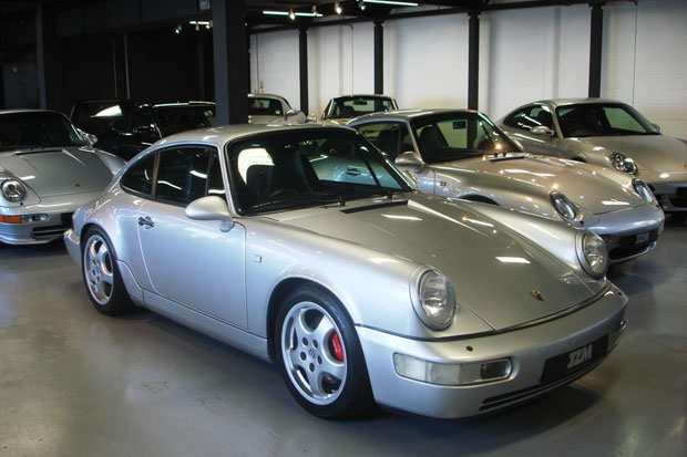 Masuk Daftar Jual, Porsche 964 Langsung Diserbu Pembeli